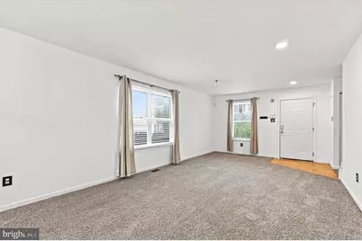 924 Madison Street, Chester, PA 19013 - Photo 8