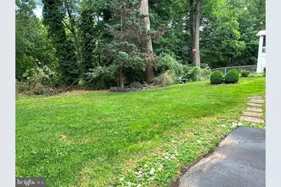 690 Old School House Drive, Springfield, PA 19064 - Photo 34