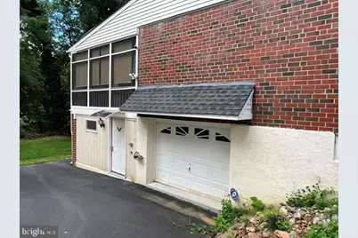 690 Old School House Drive, Springfield, PA 19064 - Photo 36