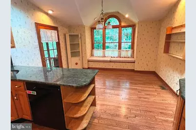 690 Old School House Drive, Springfield, PA 19064 - Photo 6