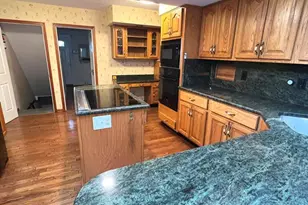 690 Old School House Dr, Springfield, PA 19064 - Photo 4
