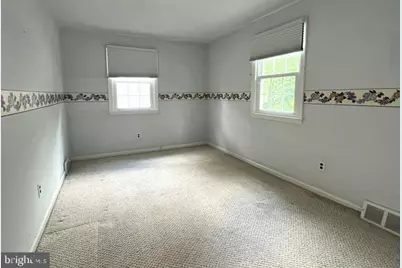 690 Old School House Drive, Springfield, PA 19064 - Photo 22