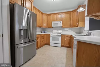 5000 Village Way #5307, Upper Chichester, PA 19061 - Photo 4
