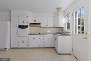 3558 Sawmill Rd, Newtown Square, PA 19073 - Photo 12