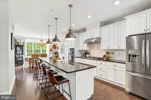 203 Corvus Cir, Media, PA 19063 - Photo 10