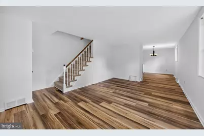 801 Taylor Drive, Folcroft, PA 19032 - Photo 4