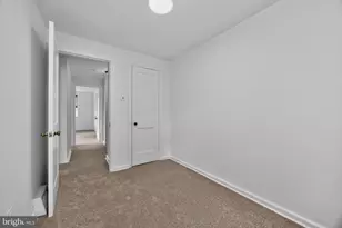 801 Taylor Dr, Folcroft, PA 19032 - Photo 18