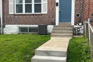 135 Ervin Ave, Marcus Hook, PA 19061 - Photo 2