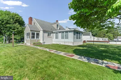 4114 Naamans Creek Road, Upper Chichester, PA 19061 - Photo 4