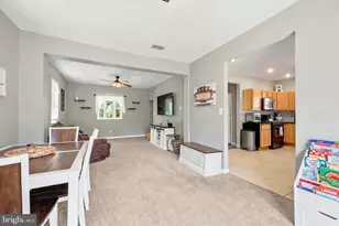 1433 Blueball, Linwood, PA 19061 - Photo 8