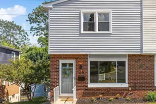 26 Virginia Cir, Ridley Park, PA 19078 - Photo 2