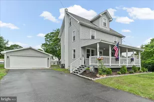 1842 Cherry St, Upper Chichester, PA 19061 - Photo 2