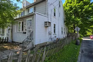 1142 Chestnut St, Darby, PA 19023 - Photo 1