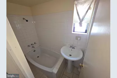 1142 Chestnut Street, Darby, PA 19023 - Photo 14