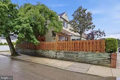 201 Willowbrook Avenue, Folsom, PA 19033 - Photo 2