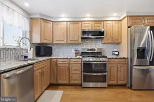 201 Willowbrook Ave, Folsom, PA 19033 - Photo 10