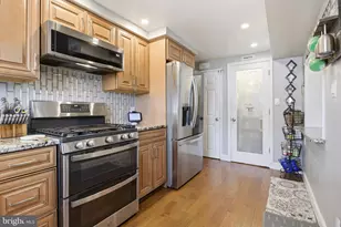 201 Willowbrook Ave, Folsom, PA 19033 - Photo 12