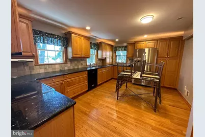 64 Warrior Road, Drexel Hill, PA 19026 - Photo 4