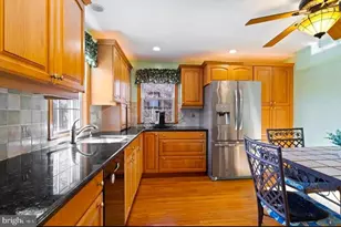 64 Warrior Rd, Drexel Hill, PA 19026 - Photo 2