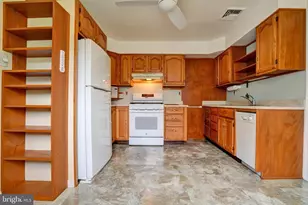2407 Secane Rd, Secane, PA 19018 - Photo 26