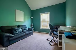 14B Hillview Cir, Lansdowne, PA 19050 - Photo 12