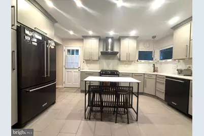 450 Foster Drive, Springfield, PA 19064 - Photo 6