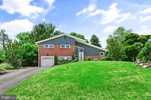 450 Foster Dr, Springfield, PA 19064 - Photo 2