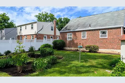 429 Evergreen Avenue, Folsom, PA 19033 - Photo 24