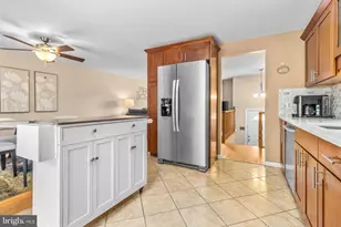 2404 Weir Rd, Aston, PA 19014 - Photo 10