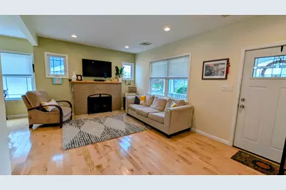 105 Hinkson Boulevard, Ridley Park, PA 19078 - Photo 8