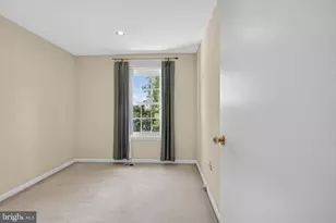 507 Evergreen Ln, Upper Chichester, PA 19014 - Photo 12