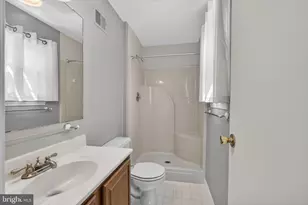507 Evergreen Ln, Upper Chichester, PA 19014 - Photo 18