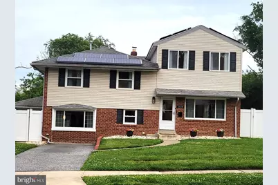 2928 Larkspur Lane, Secane, PA 19018 - Photo 1