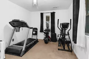 2928 Larkspur Ln, Secane, PA 19018 - Photo 32