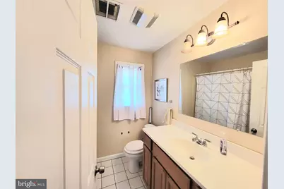2928 Larkspur Lane, Secane, PA 19018 - Photo 38