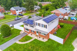 2928 Larkspur Ln, Secane, PA 19018 - Photo 4