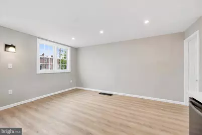 925 Maple Avenue, Glenolden, PA 19036 - Photo 12