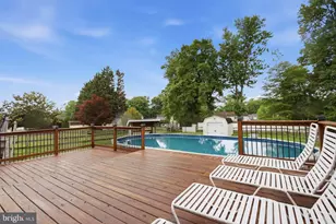 2206 Briarcliff Ave, Upper Chichester, PA 19061 - Photo 32