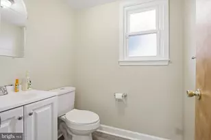 2206 Briarcliff Ave, Upper Chichester, PA 19061 - Photo 26