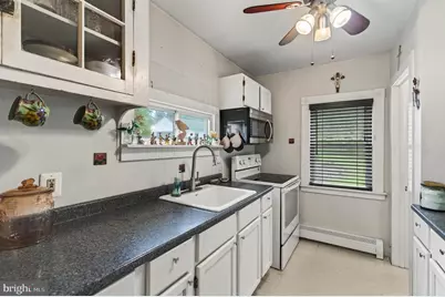 4941 Greenwood Street, Brookhaven, PA 19015 - Photo 12