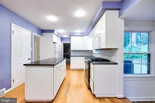 791 Robinhood Rd, Bryn Mawr, PA 19010 - Photo 10