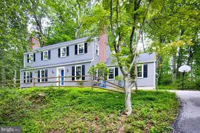 791 Robinhood Road, Bryn Mawr, PA 19010 - Photo 1