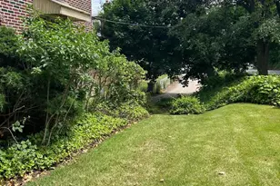 2 Winthrop Rd, Darby, PA 19023 - Photo 2