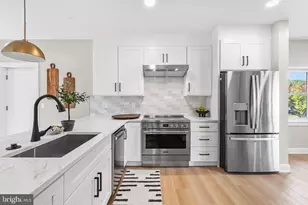 2016 Woodside Ln, Broomall, PA 19008 - Photo 10