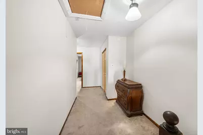 607 Saint Anthony Lane, Upper Darby, PA 19082 - Photo 18