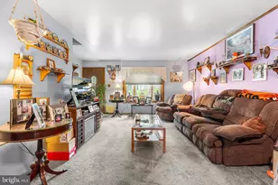 159 St Charles St, Drexel Hill, PA 19026 - Photo 6
