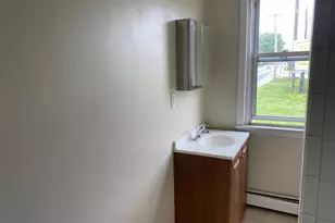 8517 Lansdowne Ave, Upper Darby, PA 19082 - Photo 4