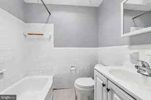 19 W 21st St, Chester, PA 19013 - Photo 8