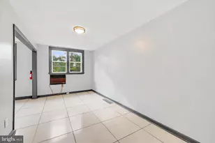19 W 21st St, Chester, PA 19013 - Photo 4