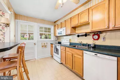 308 Henry Lane, Wallingford, PA 19086 - Photo 10